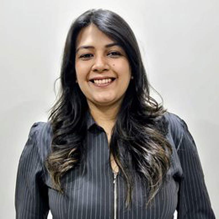 kruti headshot
